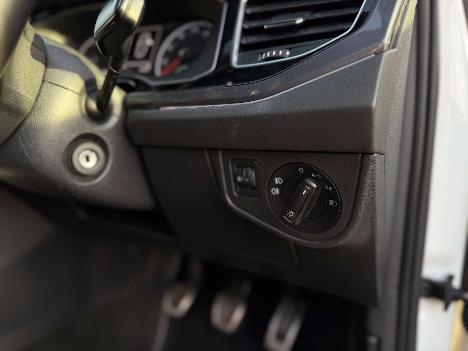 Used Volkswagen Polo 2018 for sale - 76881584: Photo 33