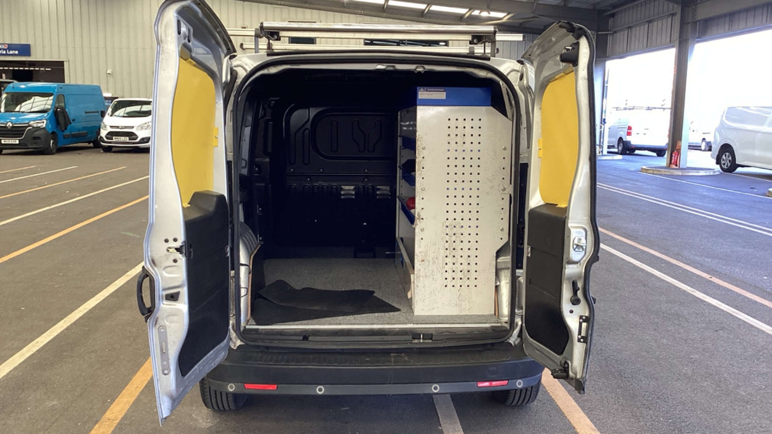 Used Vauxhall Combo 2018 for sale - 78000691: Photo 11