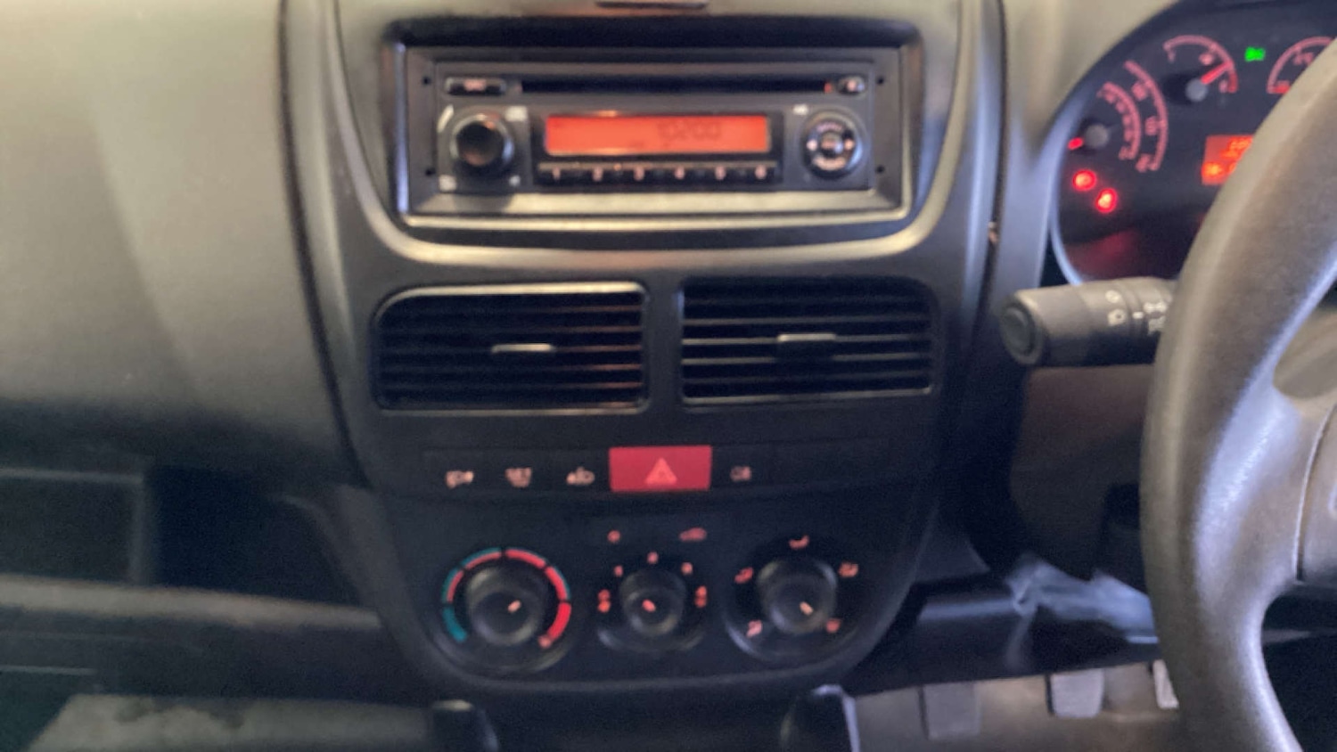 Used Vauxhall Combo 2018 for sale - 78000691: Photo 7