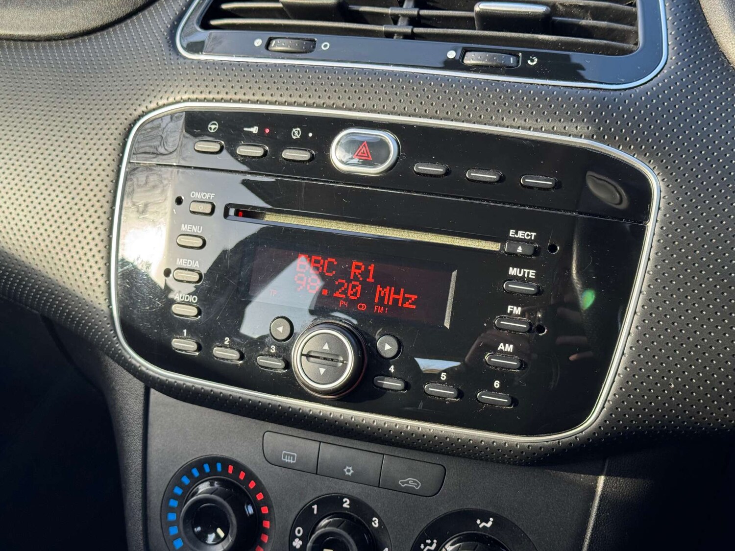 Used Fiat Punto Evo 2010 for sale - 76604252: Photo 25