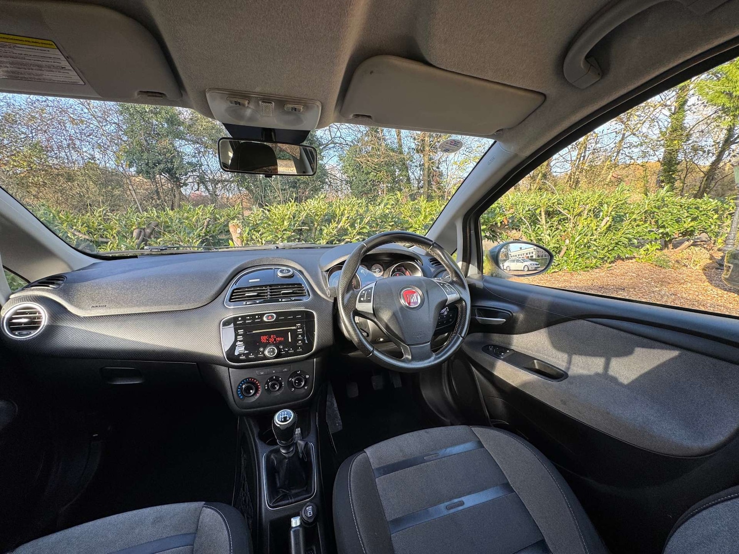 Used Fiat Punto Evo 2010 for sale - 76604252: Photo 31