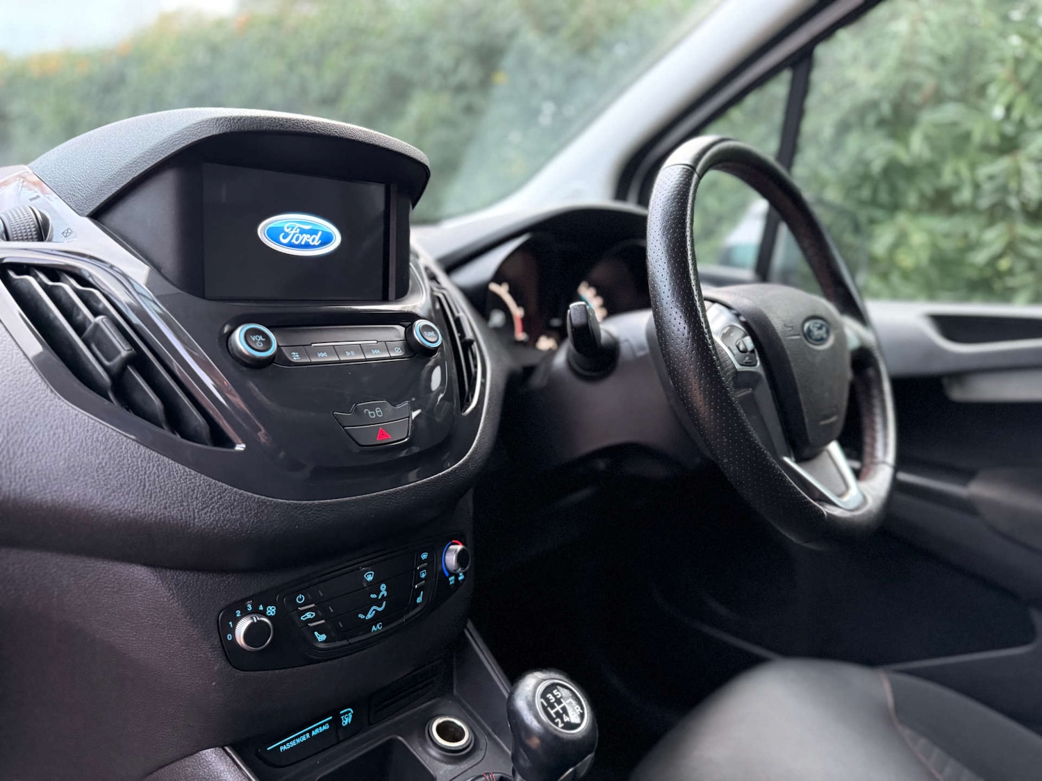 Used Ford Transit Courier 2019 for sale - 77022614: Photo 20