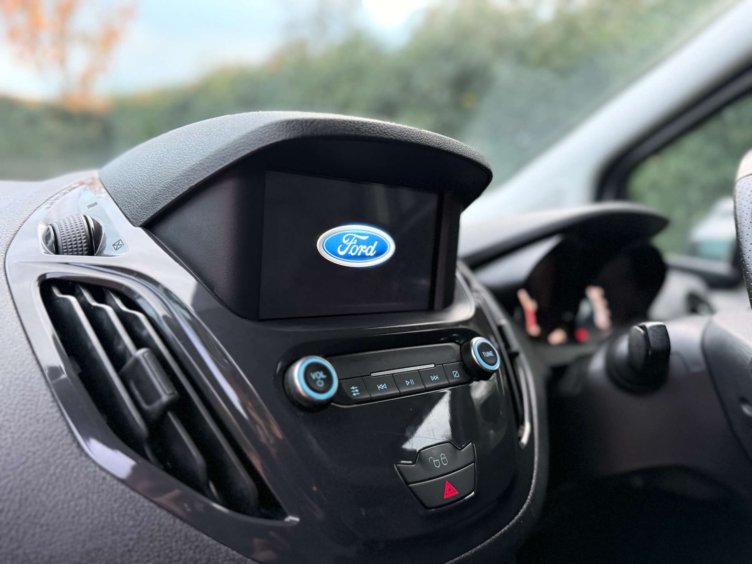 Used Ford Transit Courier 2019 for sale - 77022614: Photo 21