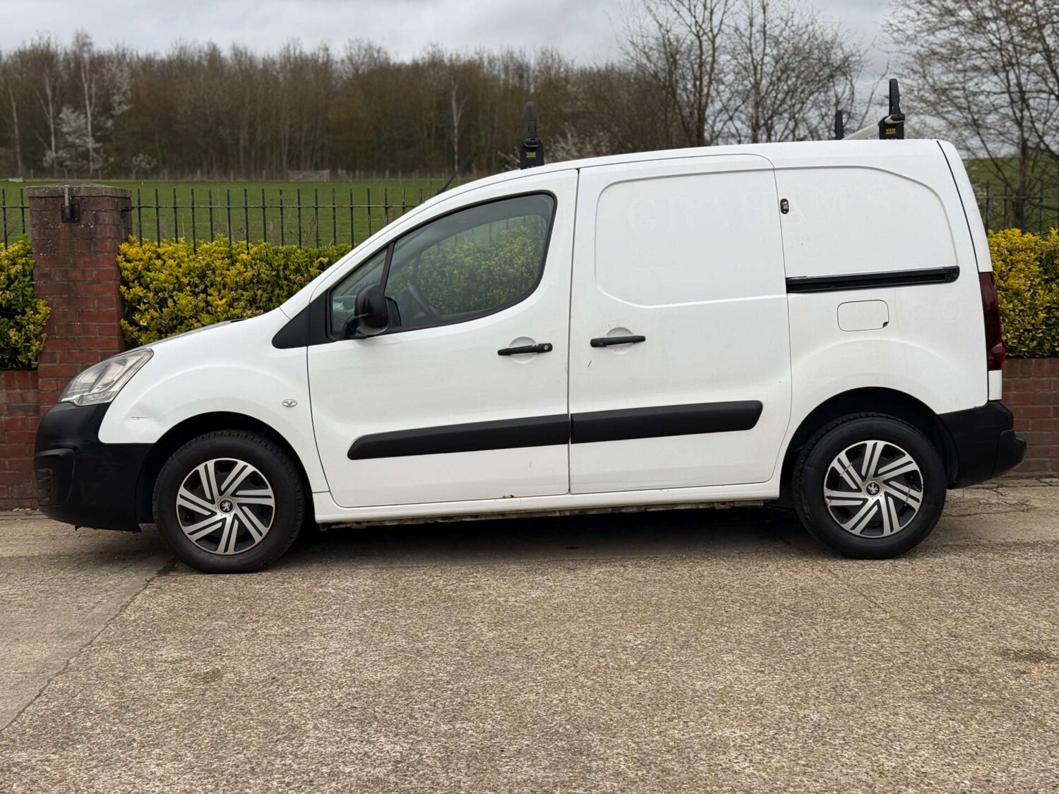 Used Peugeot Partner 2017 for sale - 78061464: Photo 3