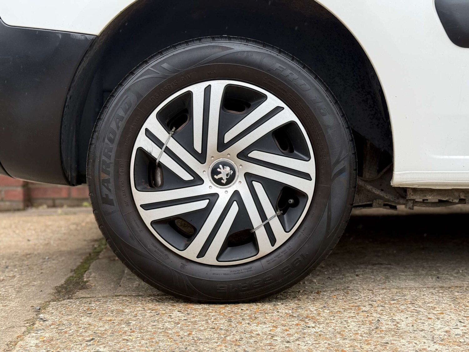 Used Peugeot Partner 2017 for sale - 78061464: Photo 35