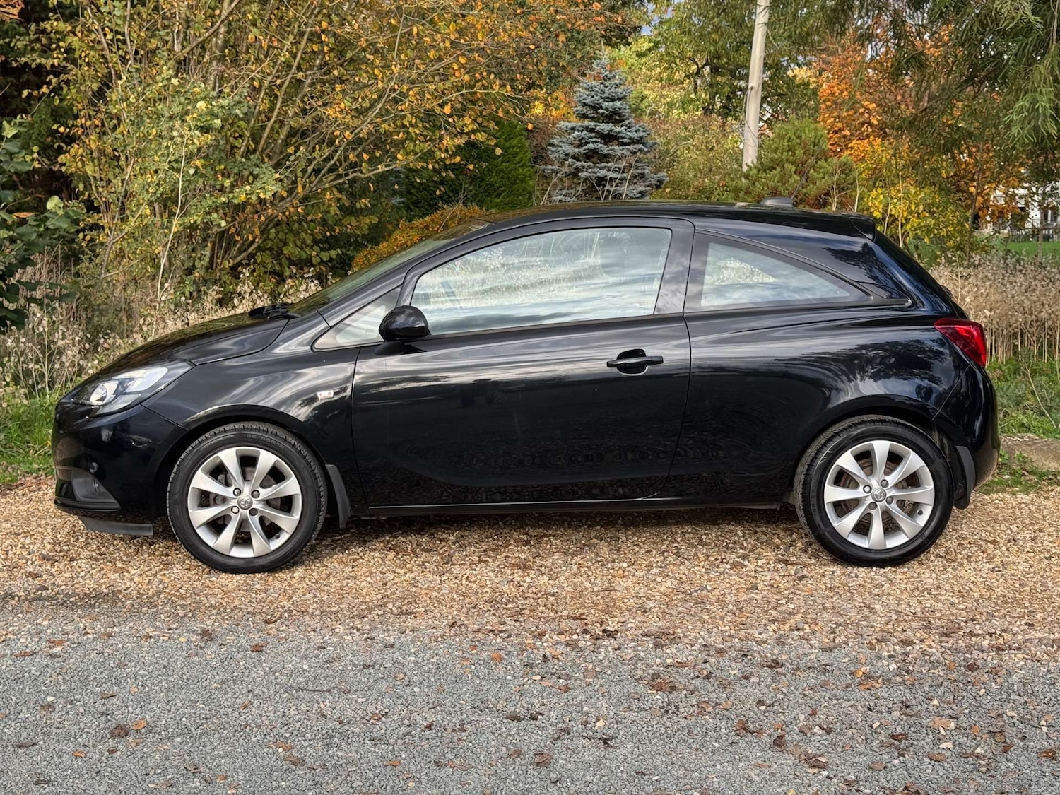Used Vauxhall Corsa 2017 for sale - 76356016: Photo 5