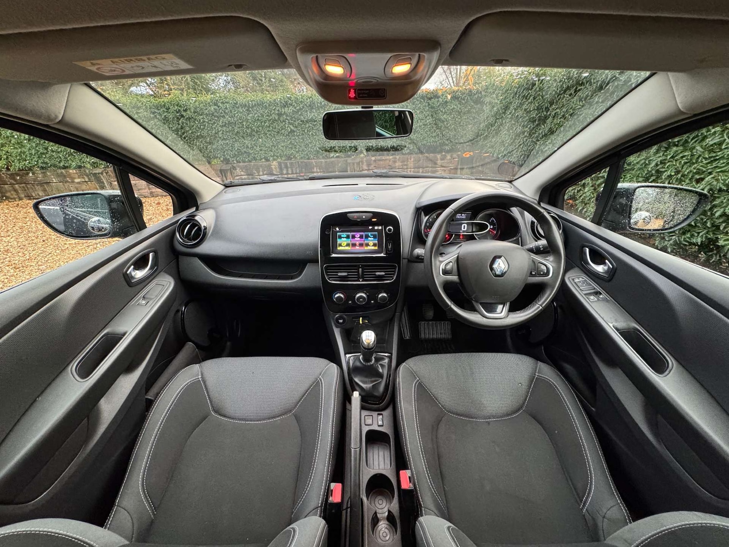 Used Renault Clio 2019 for sale - 76400353: Photo 22