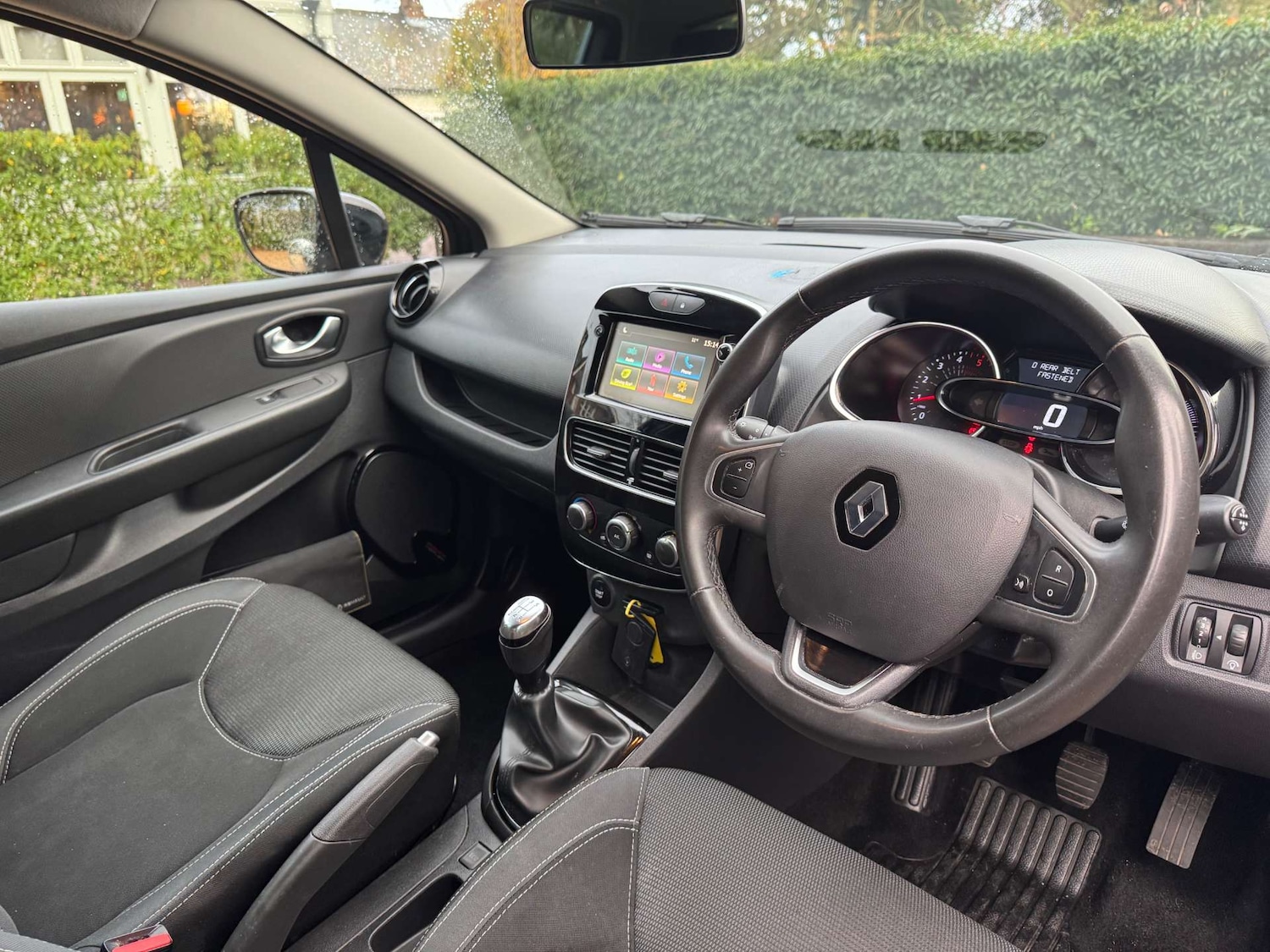 Used Renault Clio 2019 for sale - 76400353: Photo 33