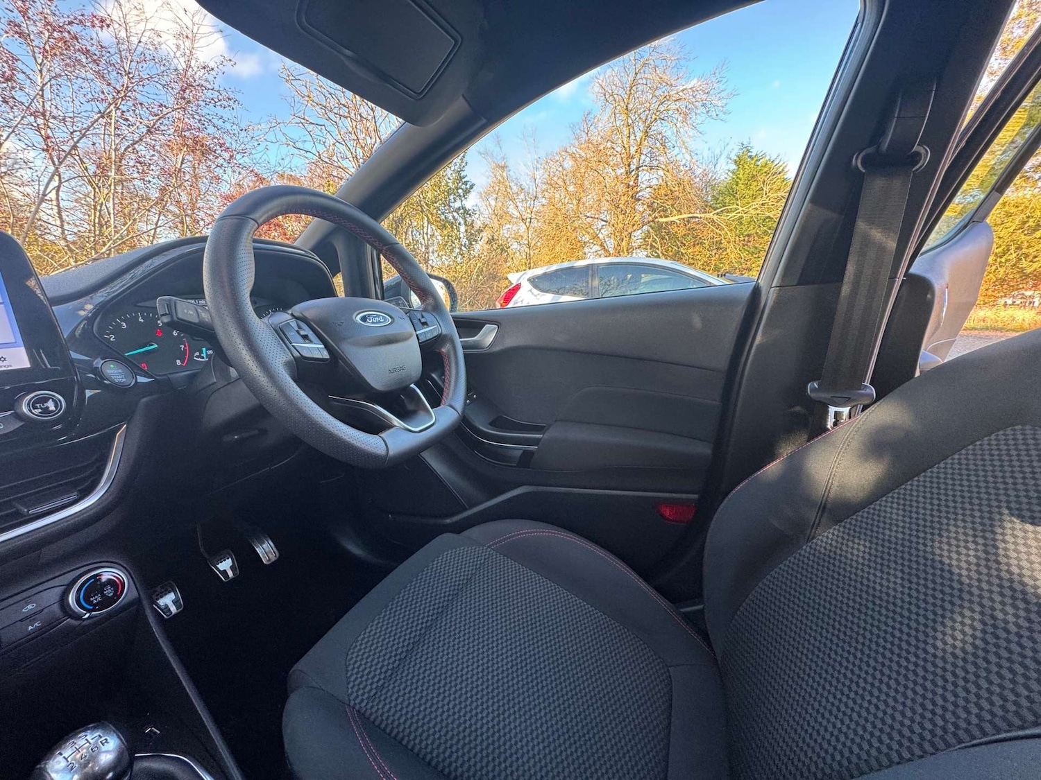 Used Ford Fiesta 2018 for sale - 76385778: Photo 41