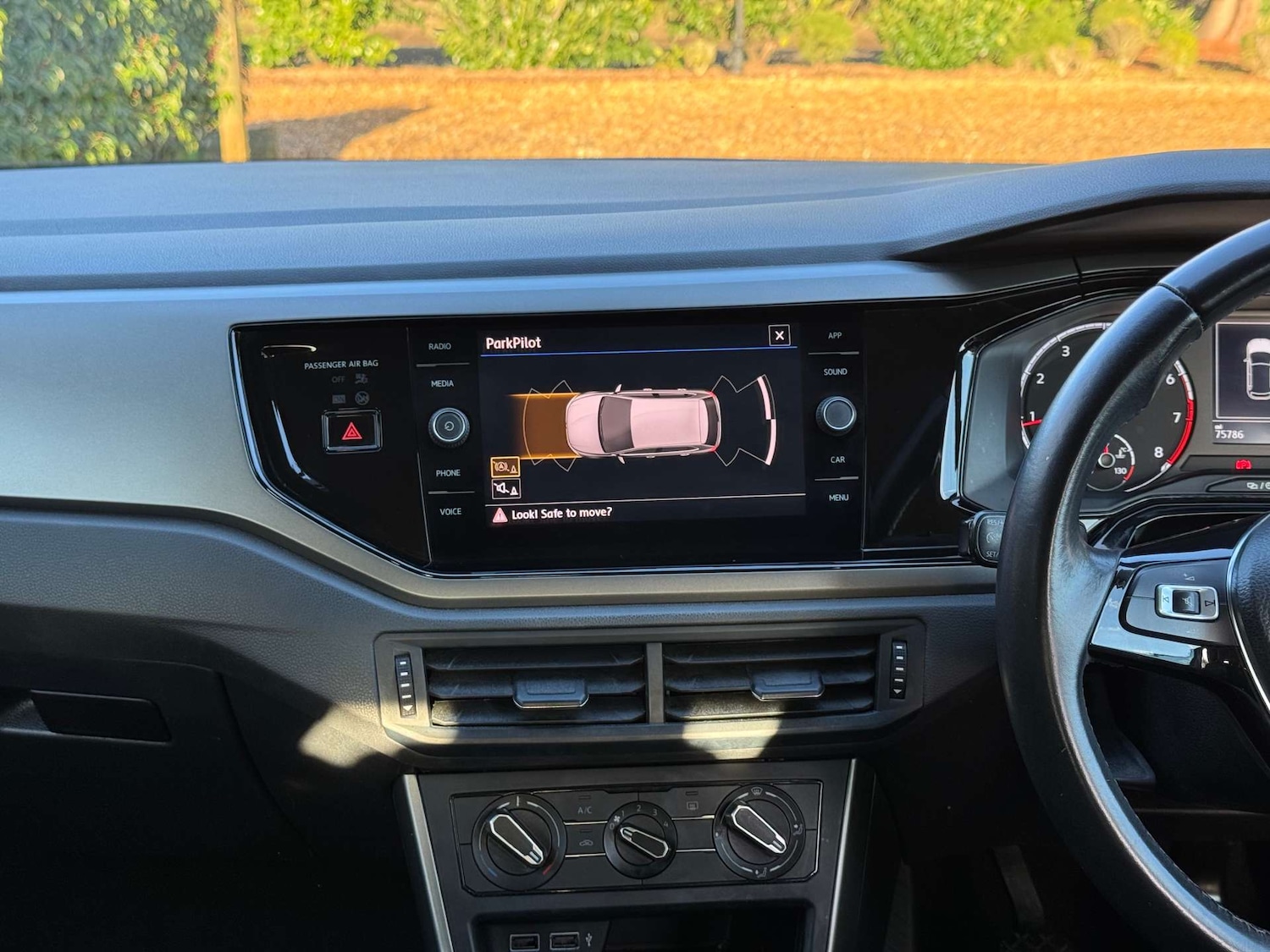 Used Volkswagen Polo 2018 for sale - 76698033: Photo 35