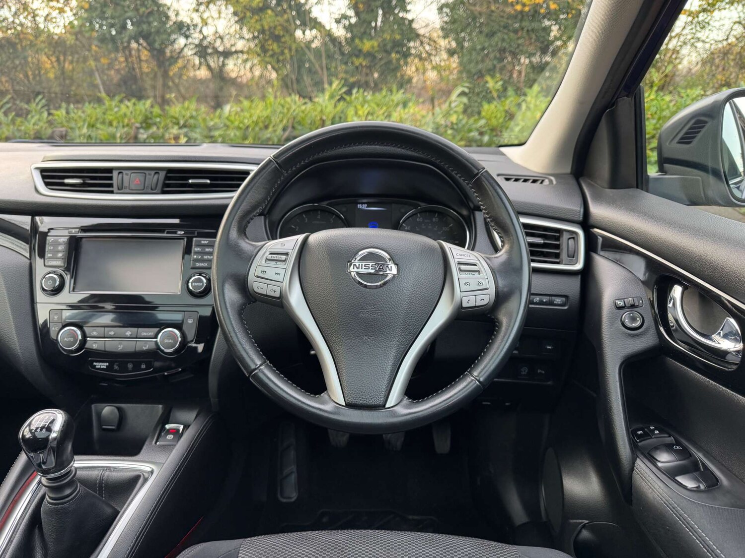 Used Nissan Qashqai 2015 for sale - 76382733: Photo 15