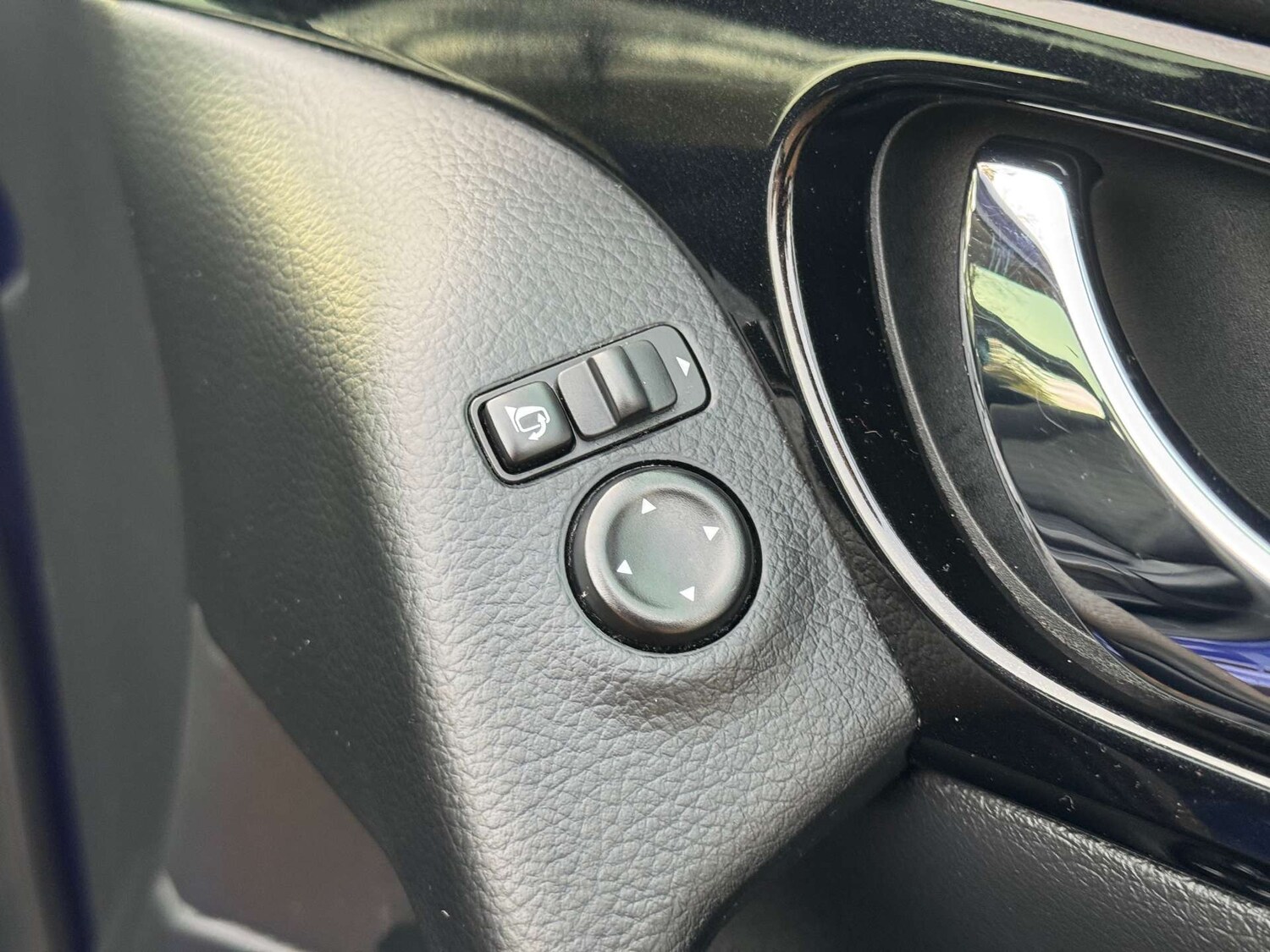 Used Nissan Qashqai 2015 for sale - 76382733: Photo 33