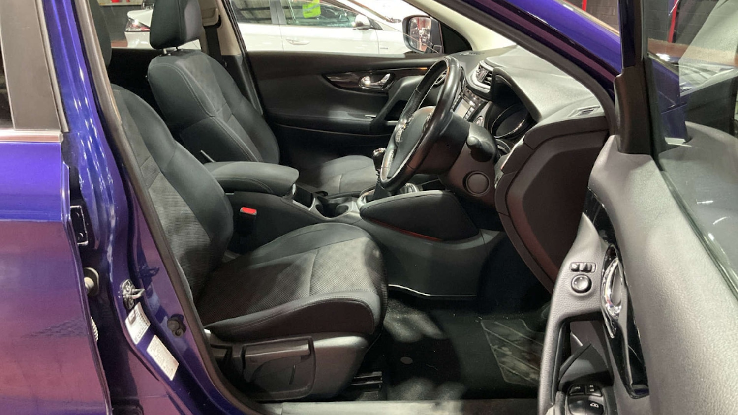 Used Nissan Qashqai 2015 for sale - 76382733: Photo 9