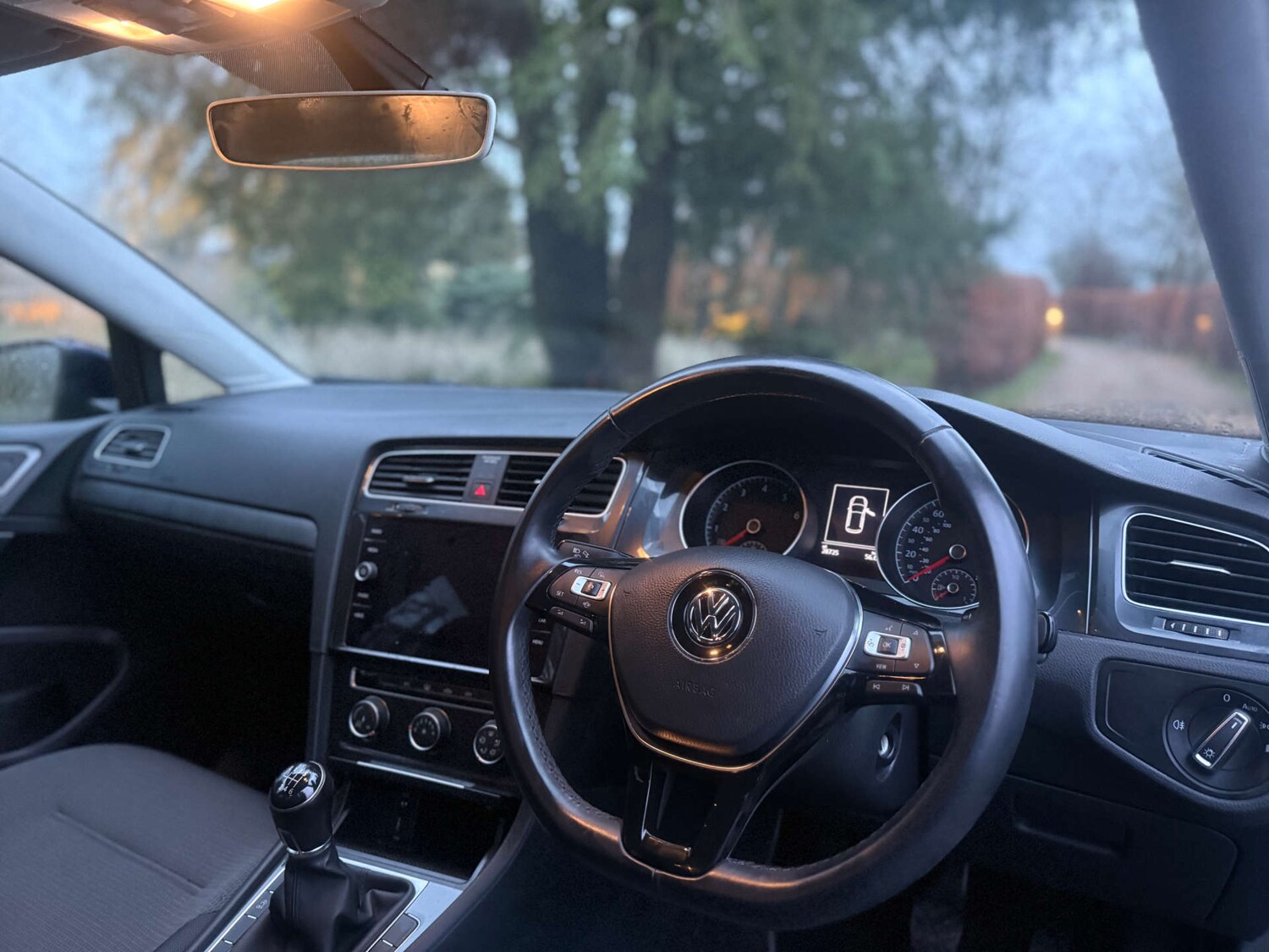 Used Volkswagen Golf 2018 for sale - 76861657: Photo 31