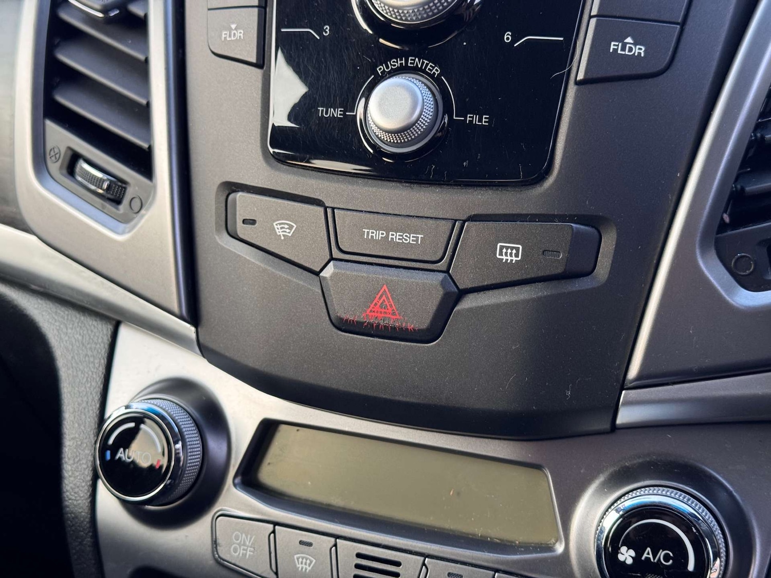 Used Ssangyong Korando 2014 for sale - 78139646: Photo 28