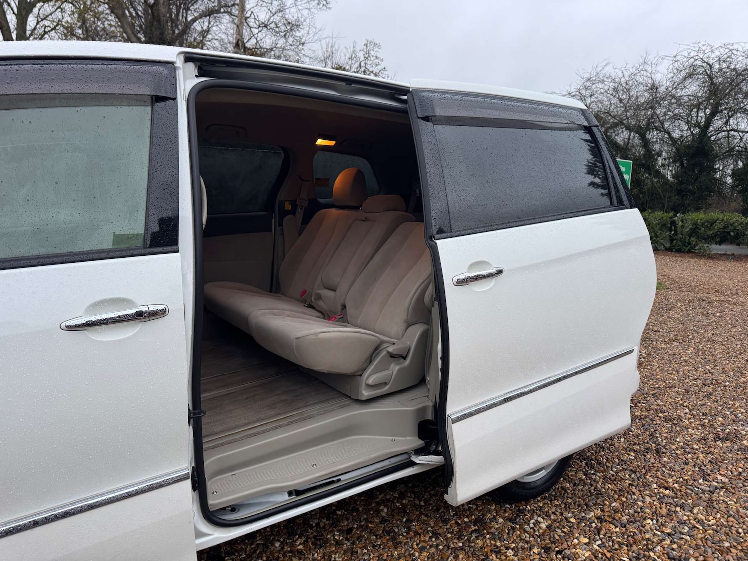 Used Toyota Estima 2018 for sale - 77261404: Photo 24