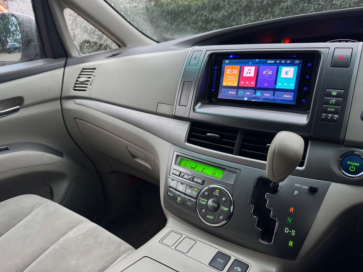 Used Toyota Estima 2018 for sale - 77261404: Photo 43