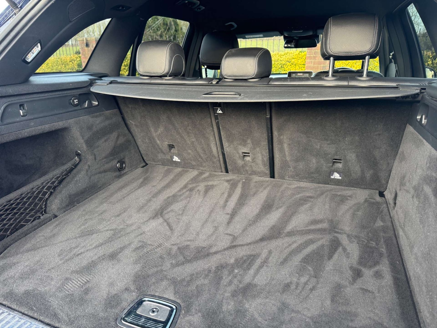 Used Mercedes-Benz GLC 2017 for sale - 77621870: Photo 47