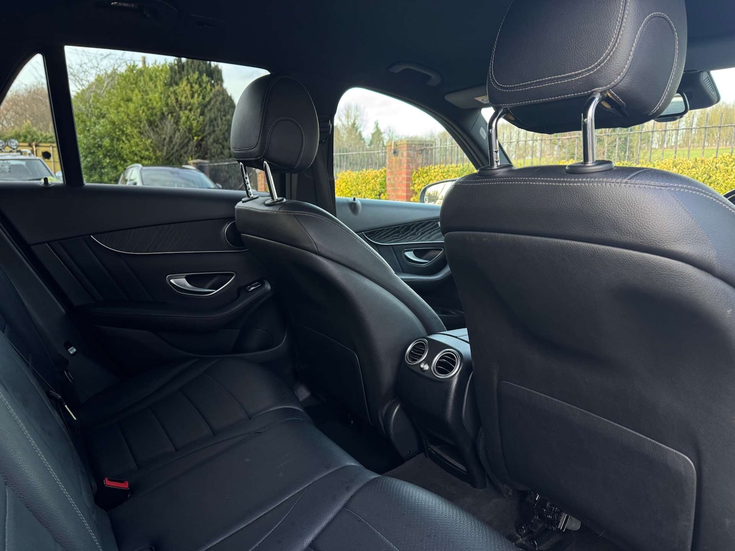 Used Mercedes-Benz GLC 2017 for sale - 77621870: Photo 53