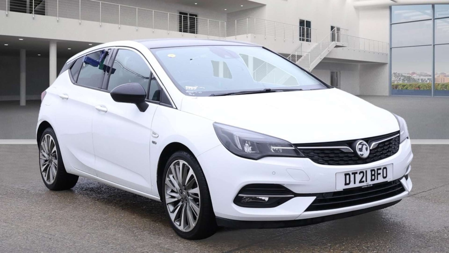 Used Vauxhall Astra 2021 for sale - 76391867: Photo 1