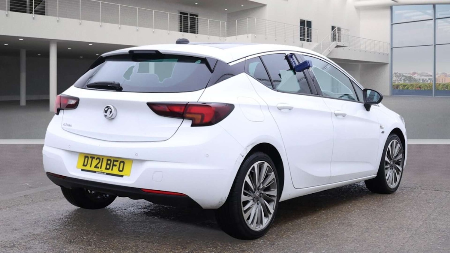 Used Vauxhall Astra 2021 for sale - 76391867: Photo 4