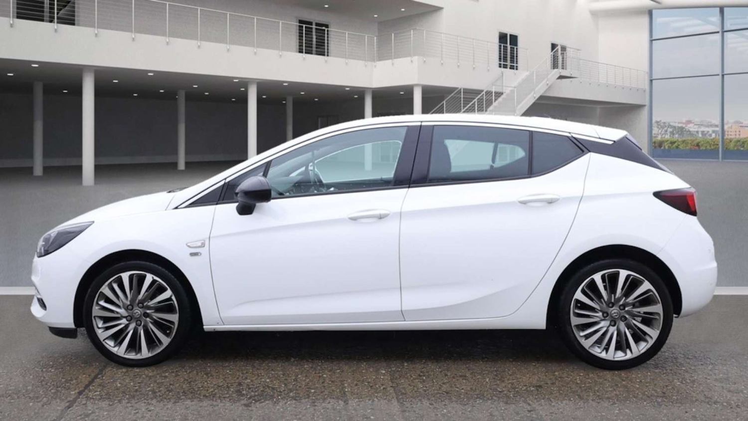 Used Vauxhall Astra 2021 for sale - 76391867: Photo 6