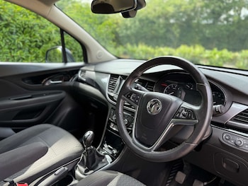 Used Vauxhall Mokka X 2017 for sale - 76162634: Photo 3
