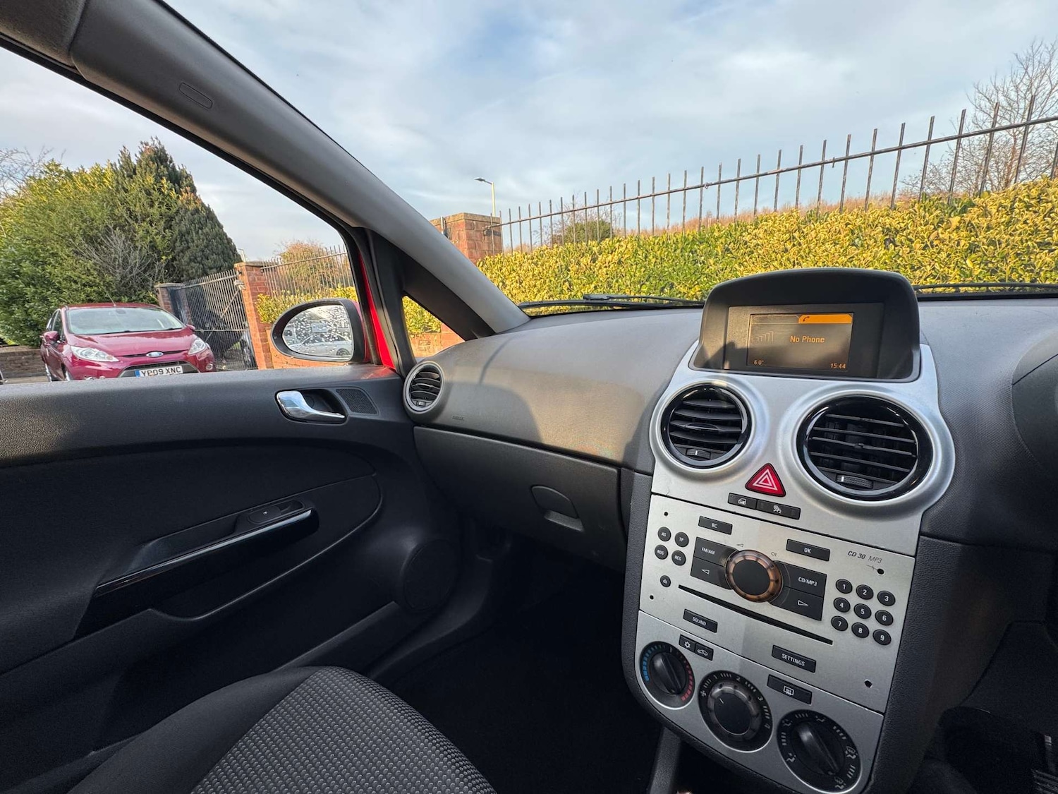 Used Vauxhall Corsa 2011 for sale - 77211767: Photo 13