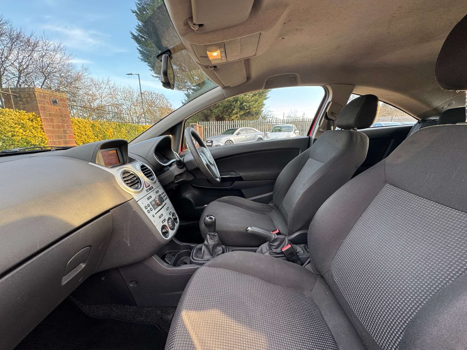 Used Vauxhall Corsa 2011 for sale - 77211767: Photo 21