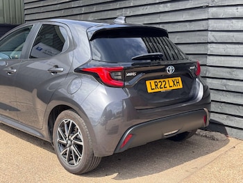 Used Toyota Yaris 2022 for sale - 79261320: Photo