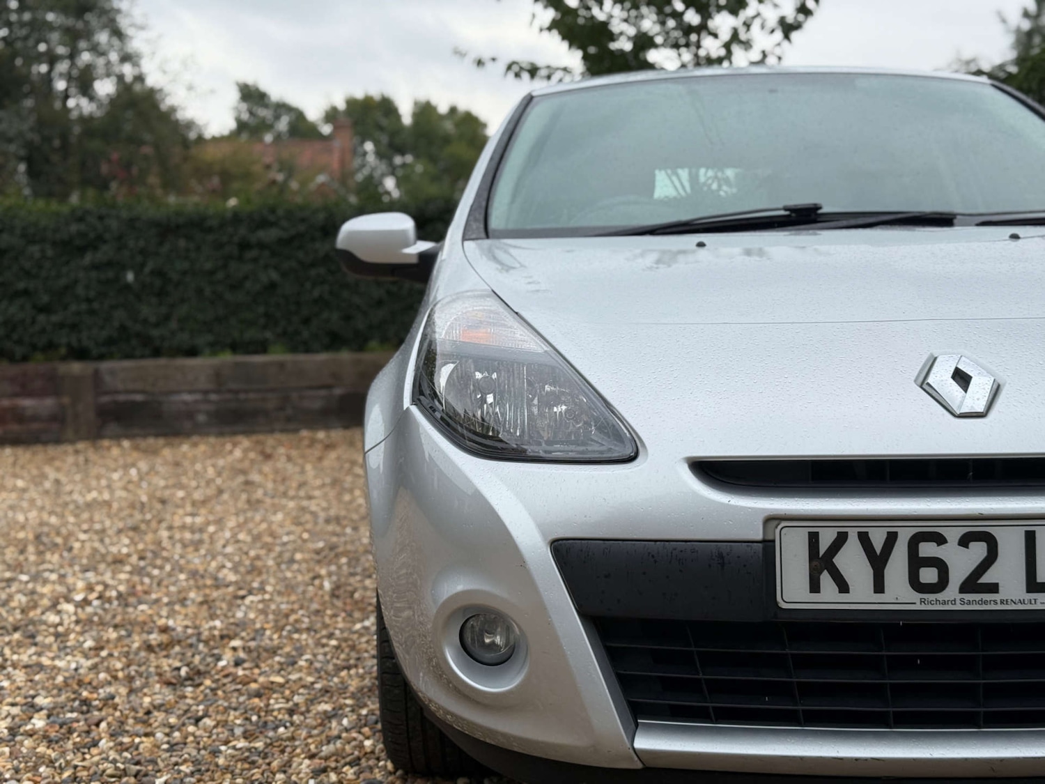 Used Renault Clio 2013 for sale - 77261370: Photo 2