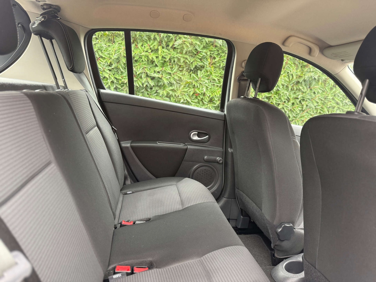 Used Renault Clio 2013 for sale - 77261370: Photo 29