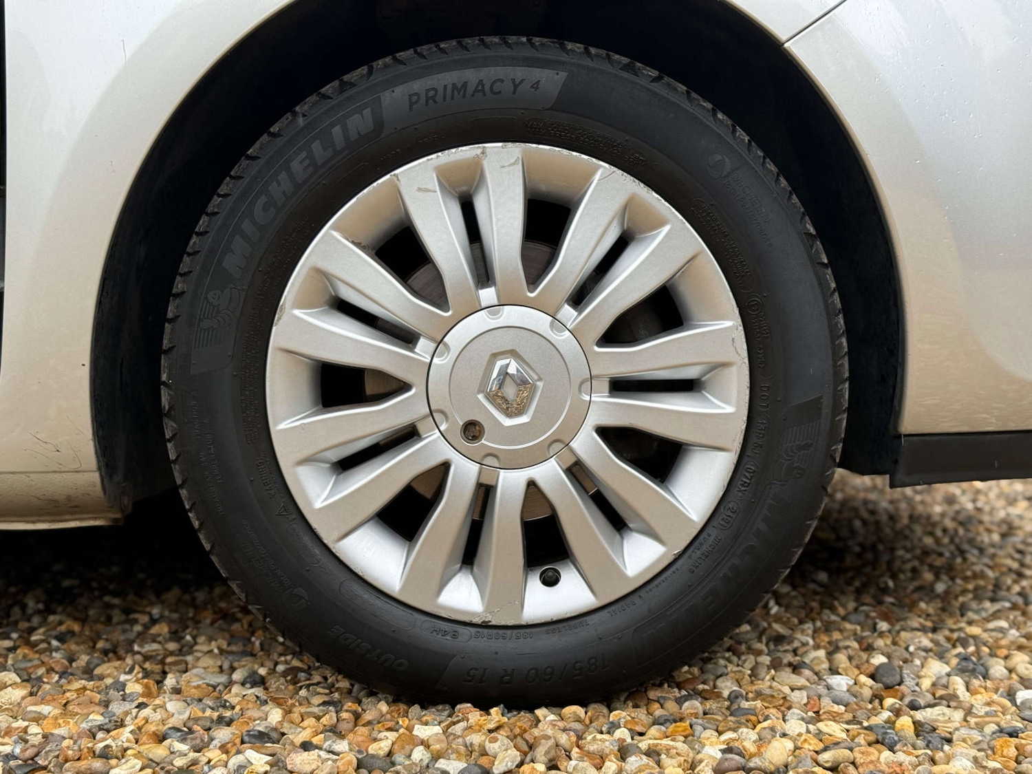 Used Renault Clio 2013 for sale - 77261370: Photo 30