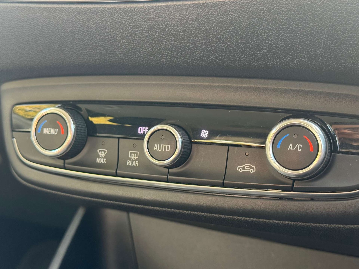 Used Vauxhall Crossland X 2019 for sale - 76278519: Photo 20