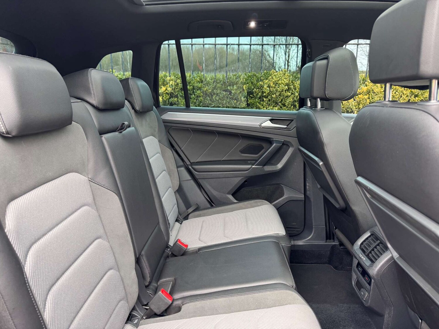 Used Volkswagen Tiguan 2017 for sale - 77531842: Photo 47