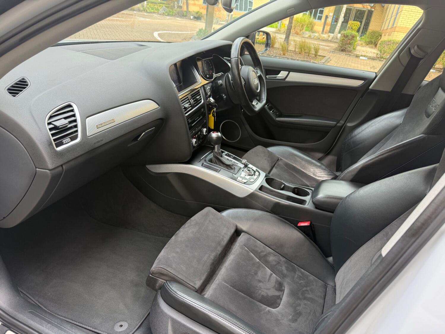 Used Audi RS4 2014 for sale - 76170423: Photo 26