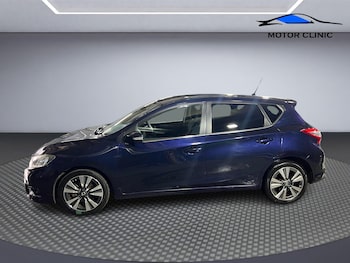 Used Nissan Pulsar 2015 for sale - 78820307: Photo