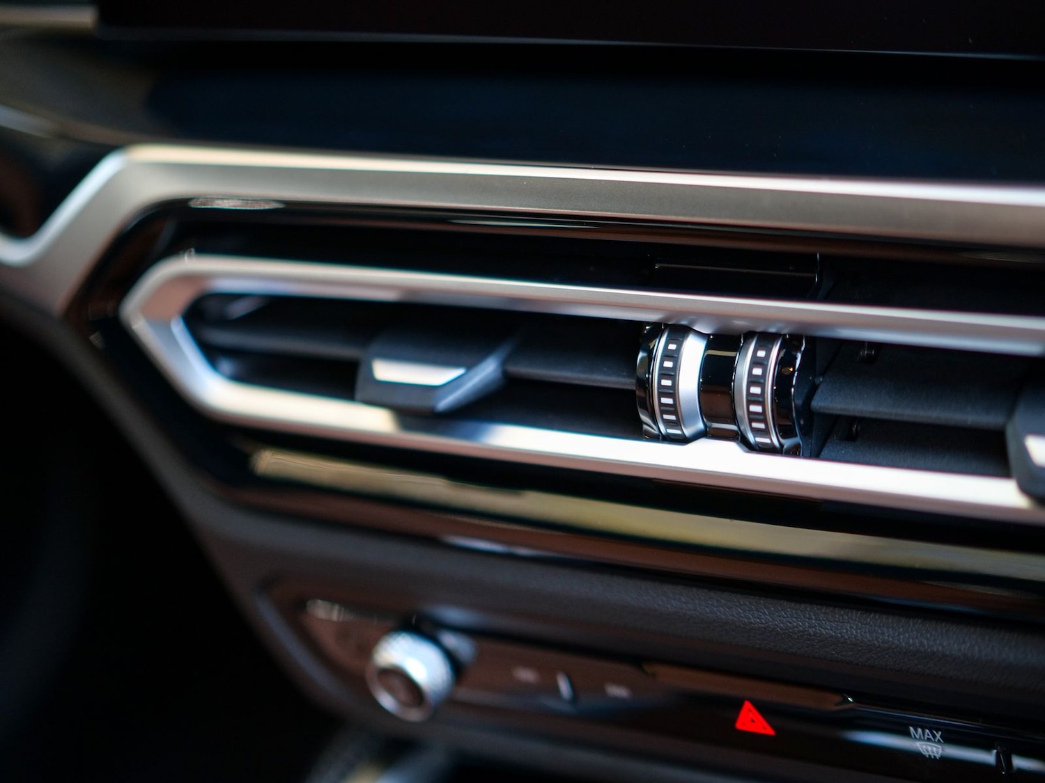 Used BMW 2 Series 2024 for sale - 77960057: Photo 30