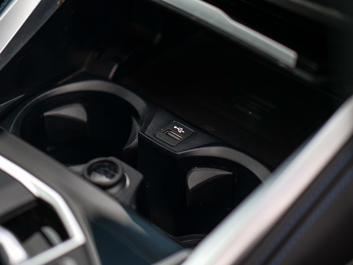 Used BMW 2 Series 2023 for sale - 77158080: Photo 31