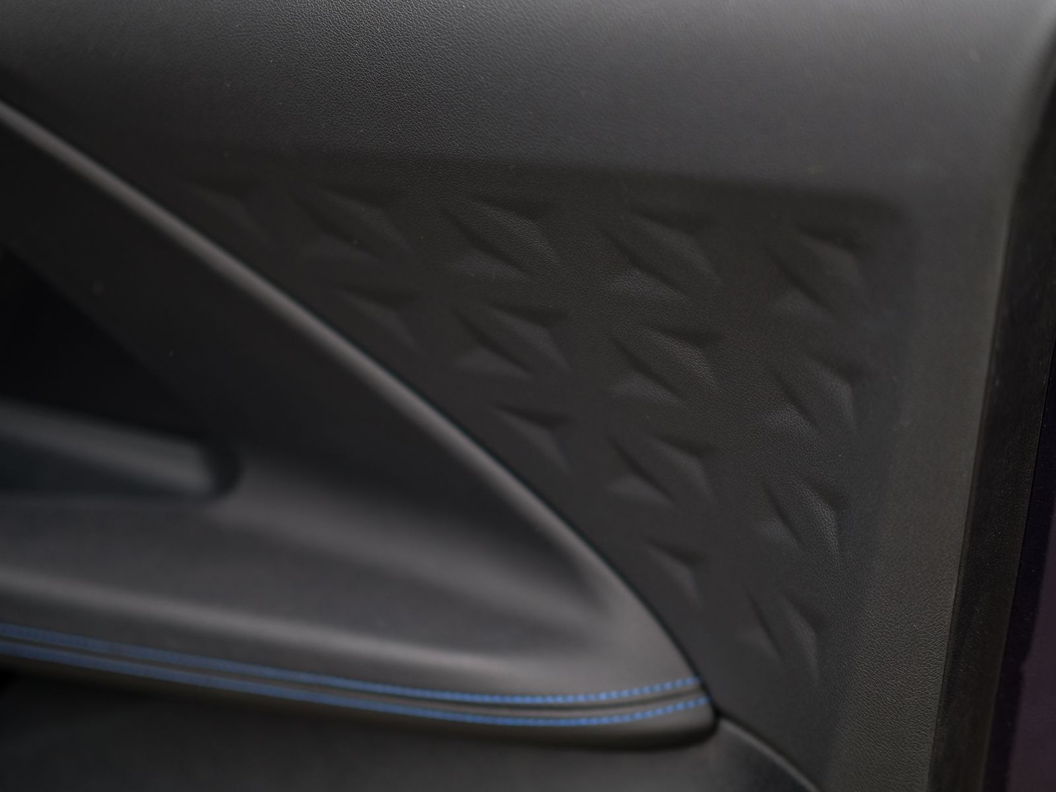 Used BMW 2 Series 2023 for sale - 77158080: Photo 39