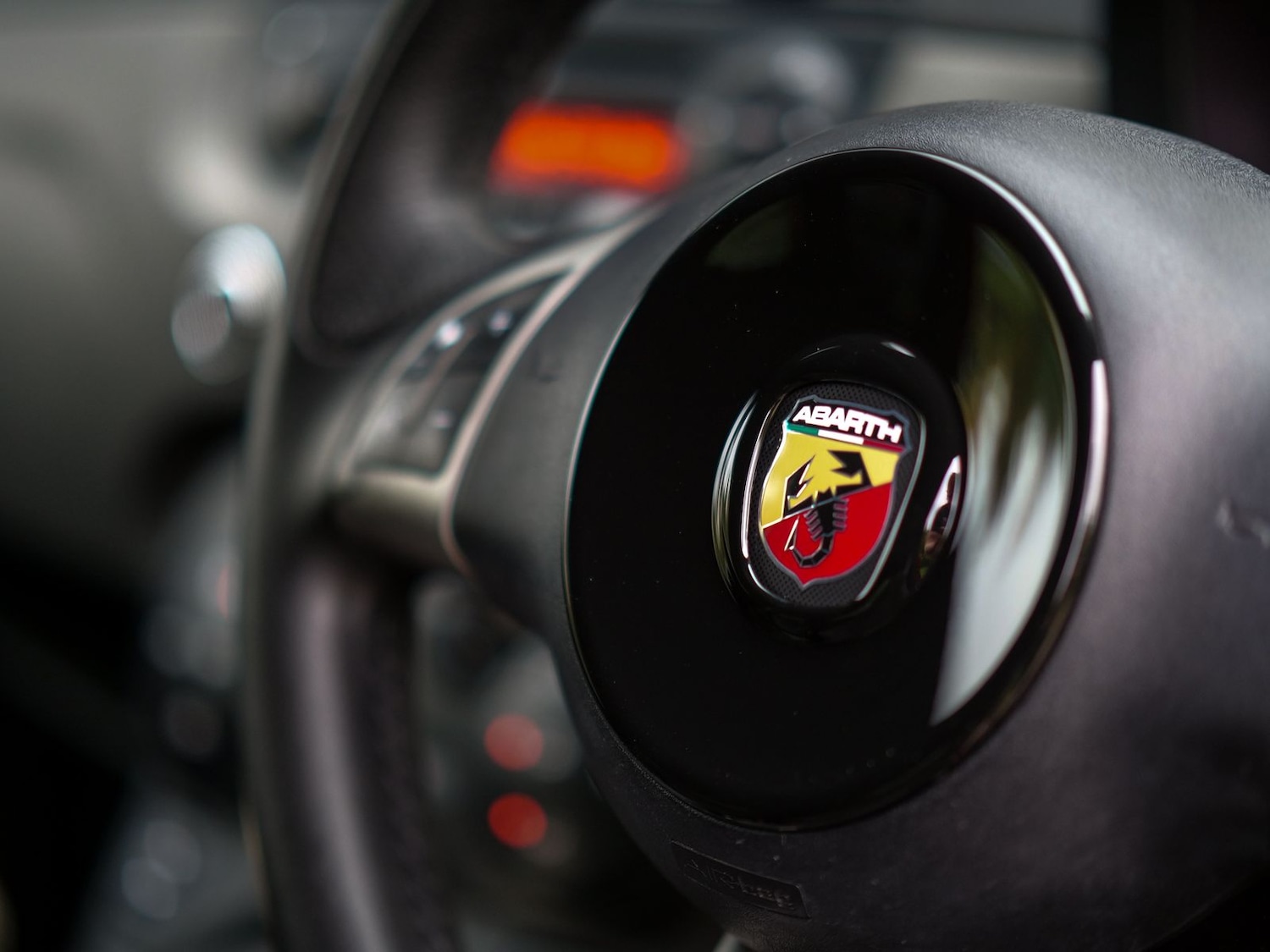 Used Abarth 595 2015 for sale - 76772308: Photo 16