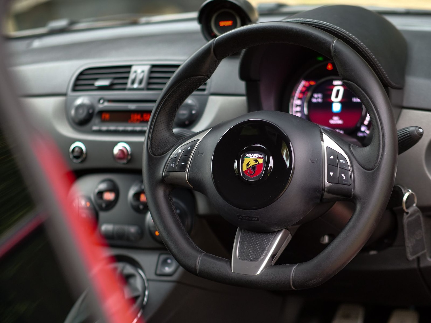 Used Abarth 595 2015 for sale - 76772308: Photo 3