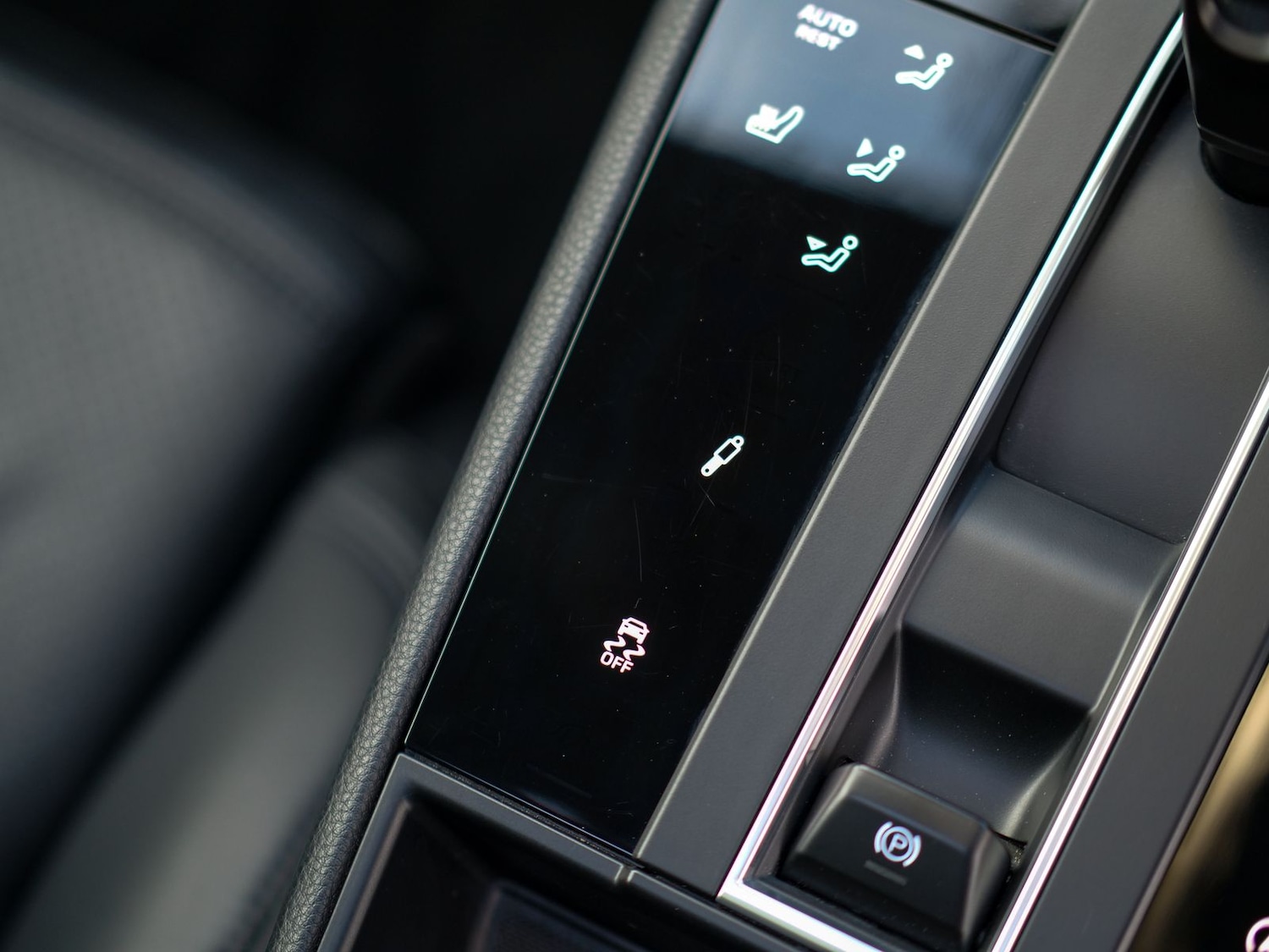 Used Porsche Macan 2022 for sale - 76772307: Photo 25