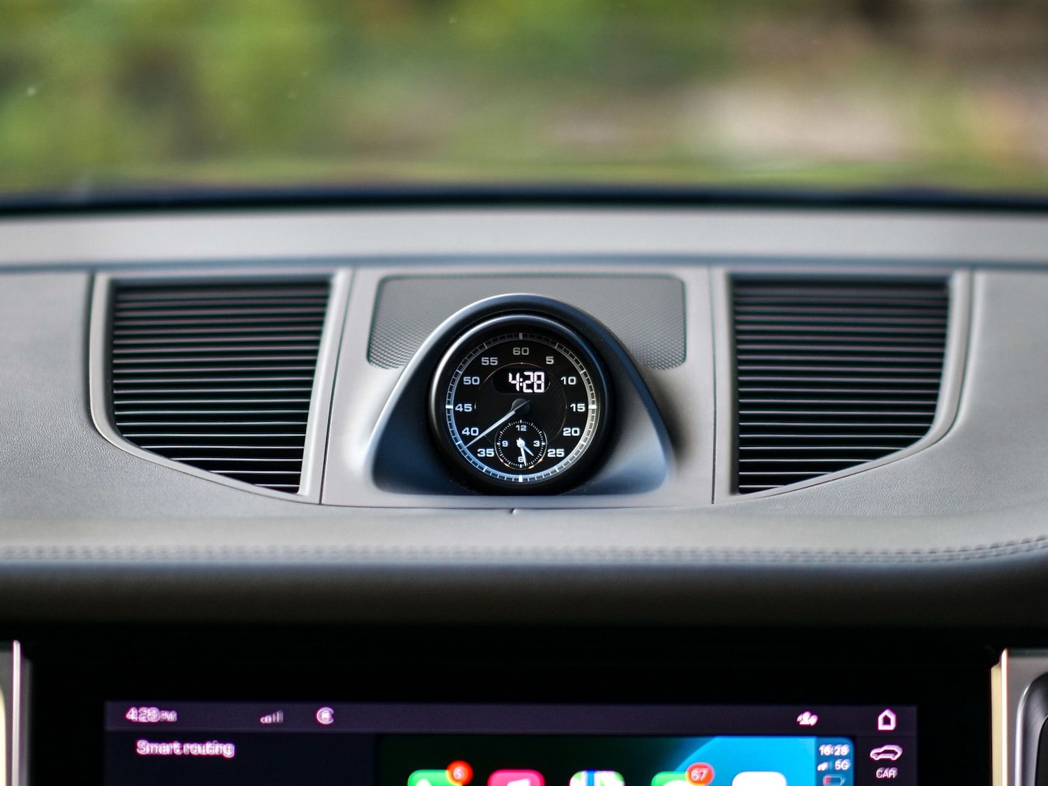 Used Porsche Macan 2022 for sale - 76772307: Photo 30