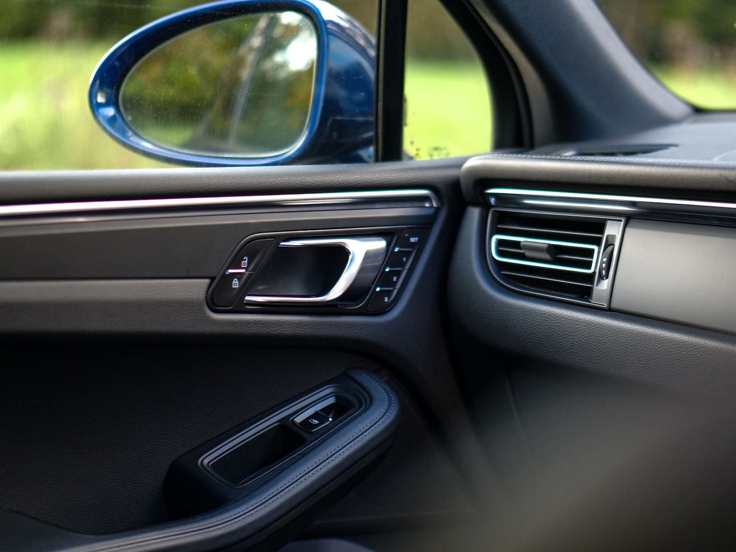 Used Porsche Macan 2022 for sale - 76772307: Photo 33