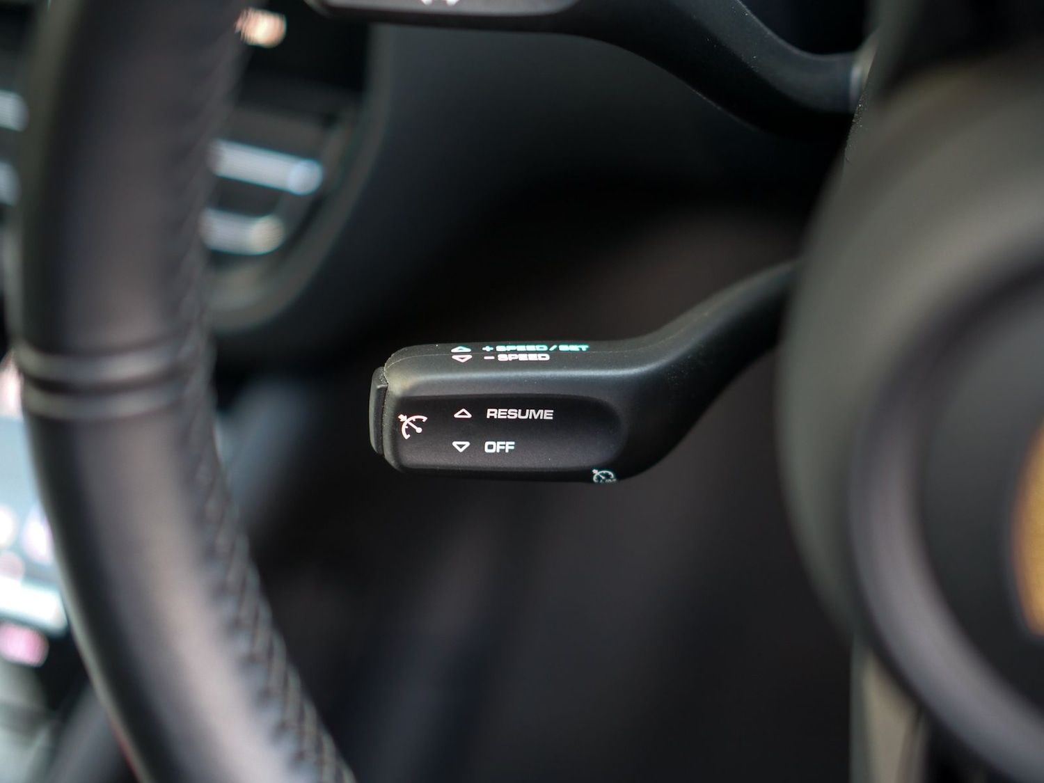 Used Porsche Macan 2022 for sale - 76772307: Photo 38