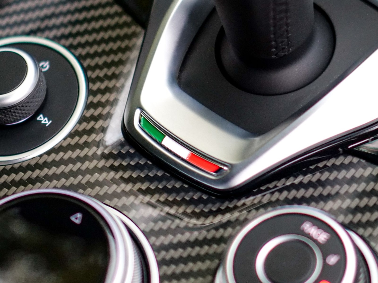 Used Alfa Romeo Giulia 2022 for sale - 76772300: Photo 18