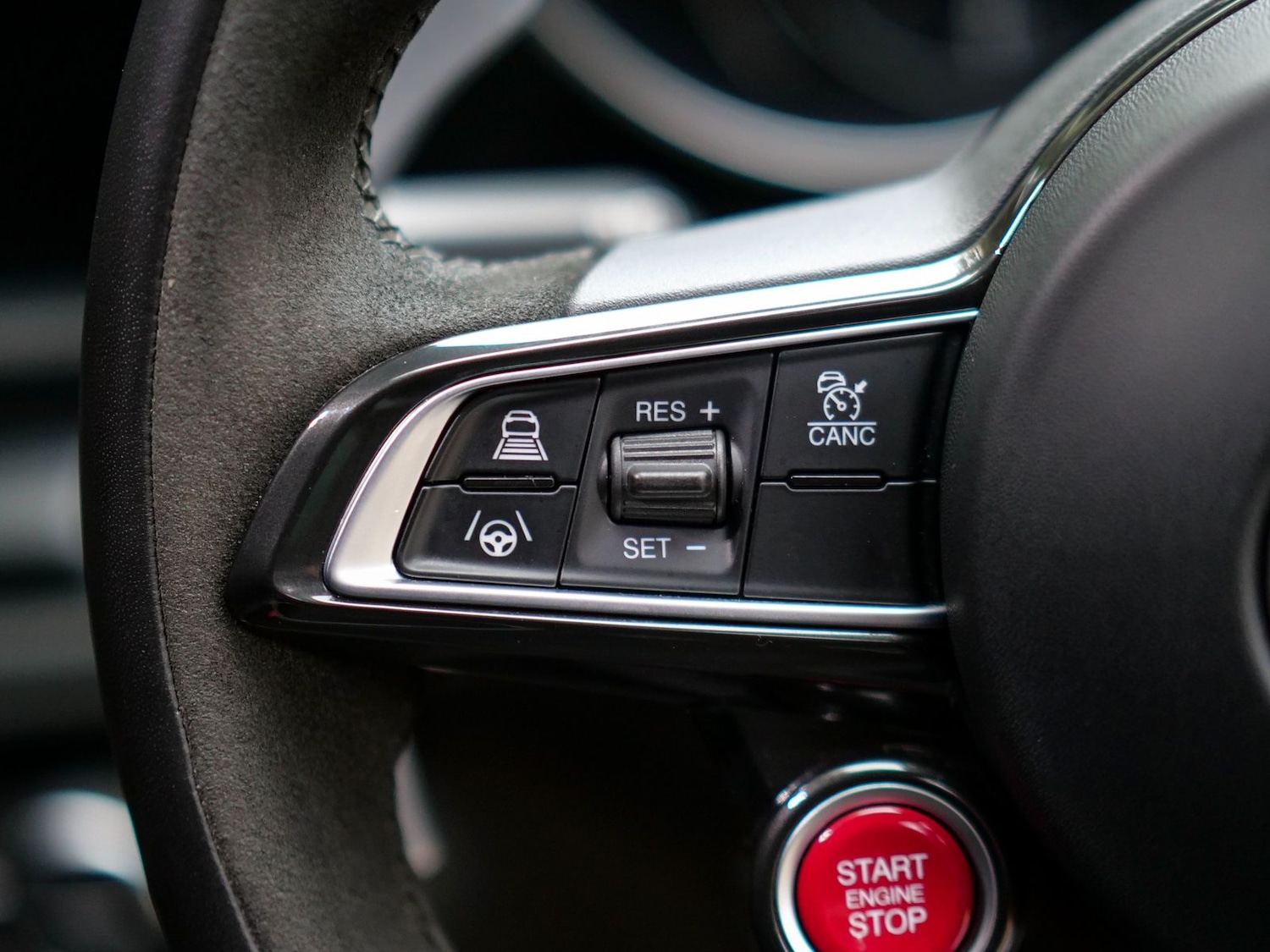 Used Alfa Romeo Giulia 2022 for sale - 76772300: Photo 68