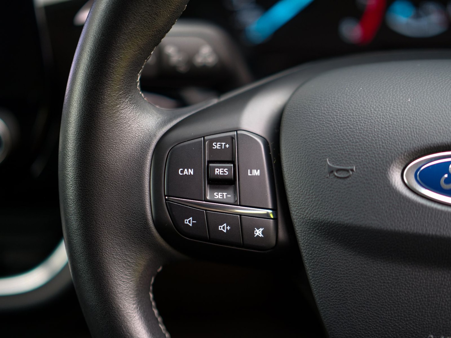 Used Ford Fiesta 2017 for sale - 76772305: Photo 32