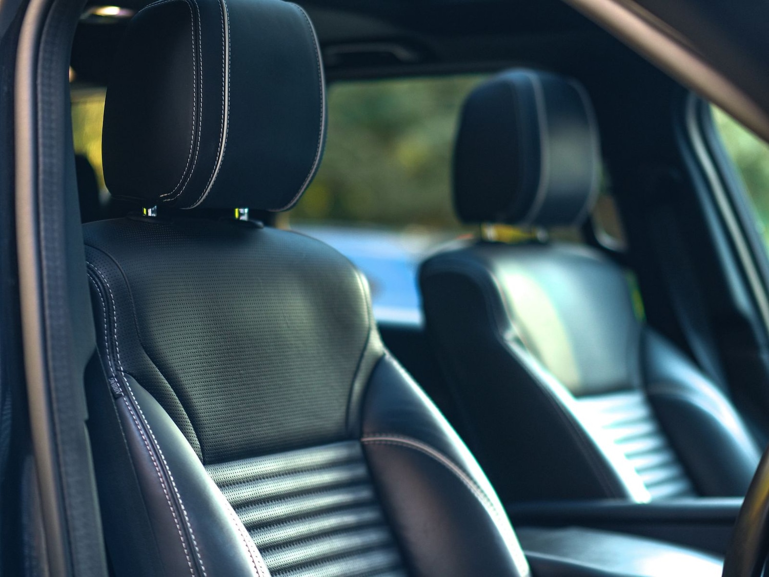 Used Land Rover Discovery 2020 for sale - 77092841: Photo 10